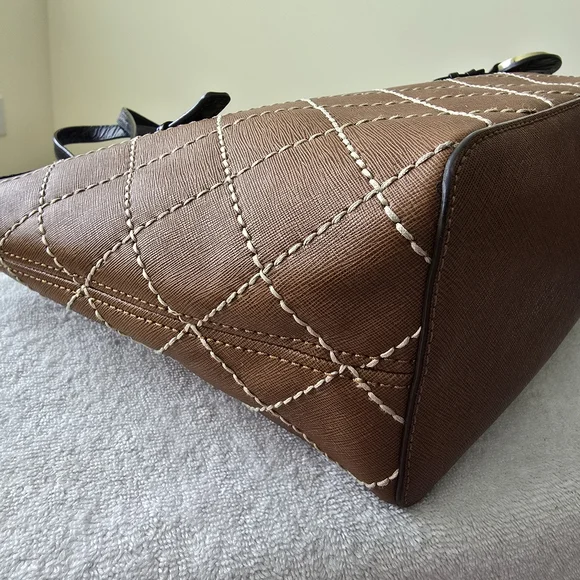 Michael Kors Satchel with Wallet Set - Picture 7 of 16